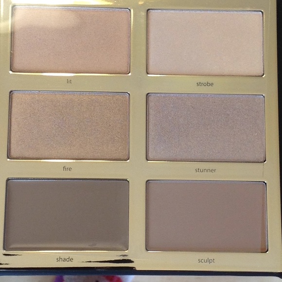 Make up bundle - Picture 2 of 5